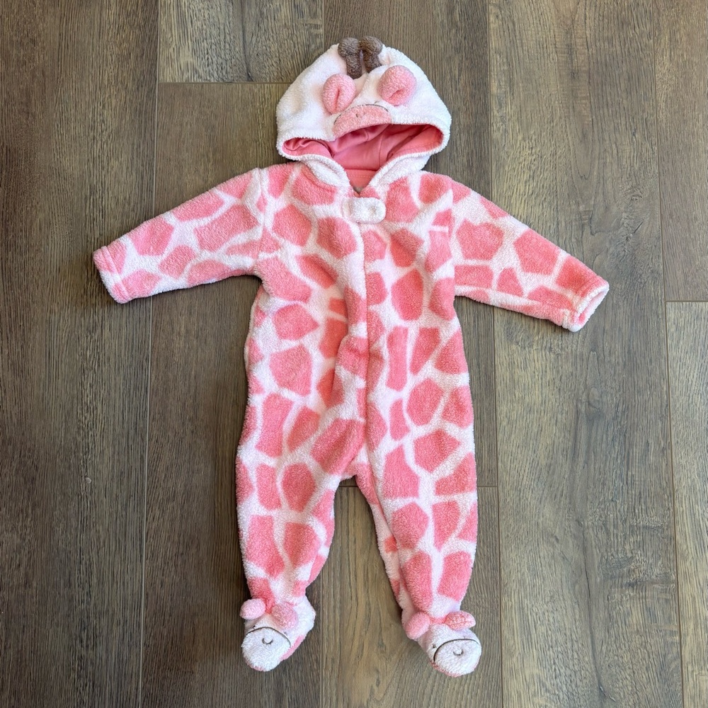 Cozy Giraffe Print Baby One Piece
